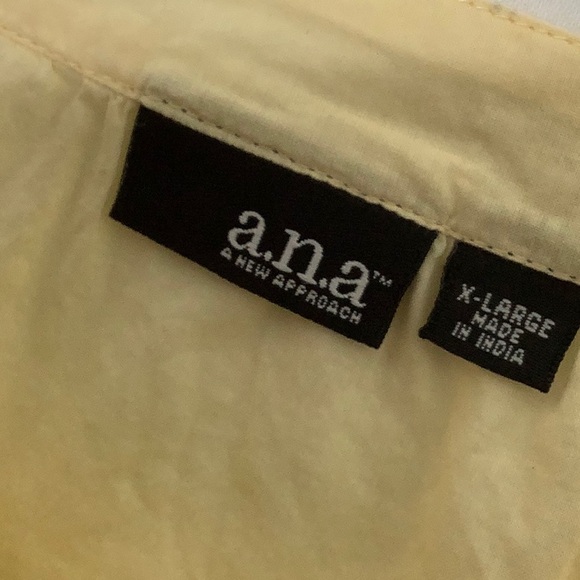a.n.a. Butter Yellow Pleated Cotton Blouse With Square Neck Ribbon Detail XL - Picture 7 of 10